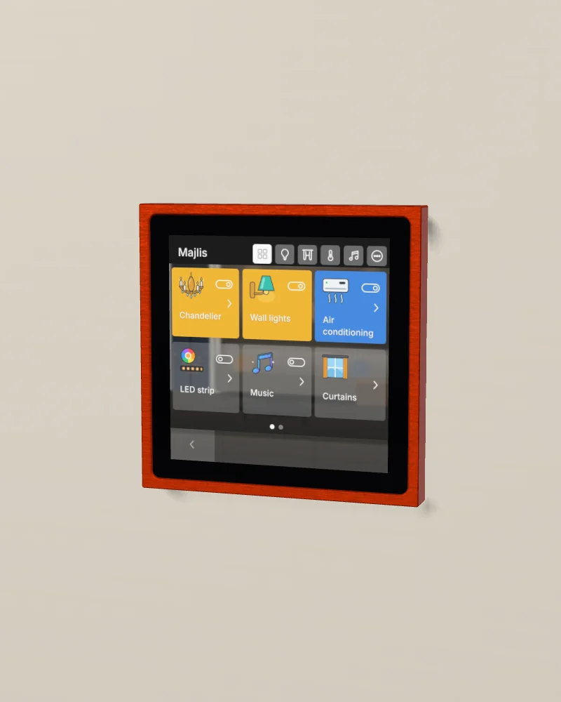 4 SQ room controller in Red