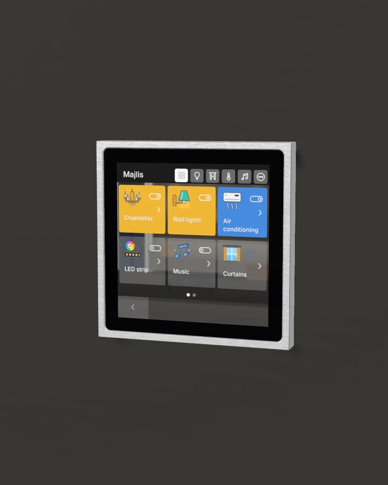 4 SQ room controller in Silver